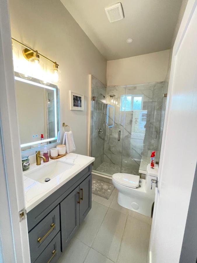 Van Nuys Luxury, Near To Universal Studios, And Hollywood Лос-Анджелес Экстерьер фото